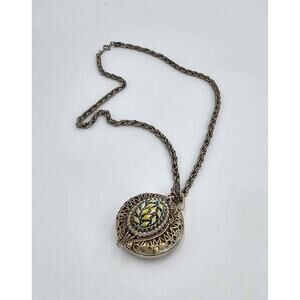 VINTAGE Lucern Ladies Watch Pendant Necklace